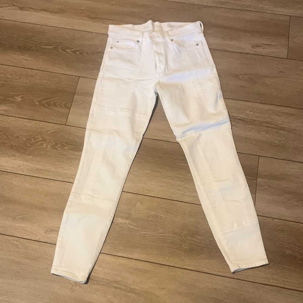 GAP SKINNY JEANS -off White/ Winter White